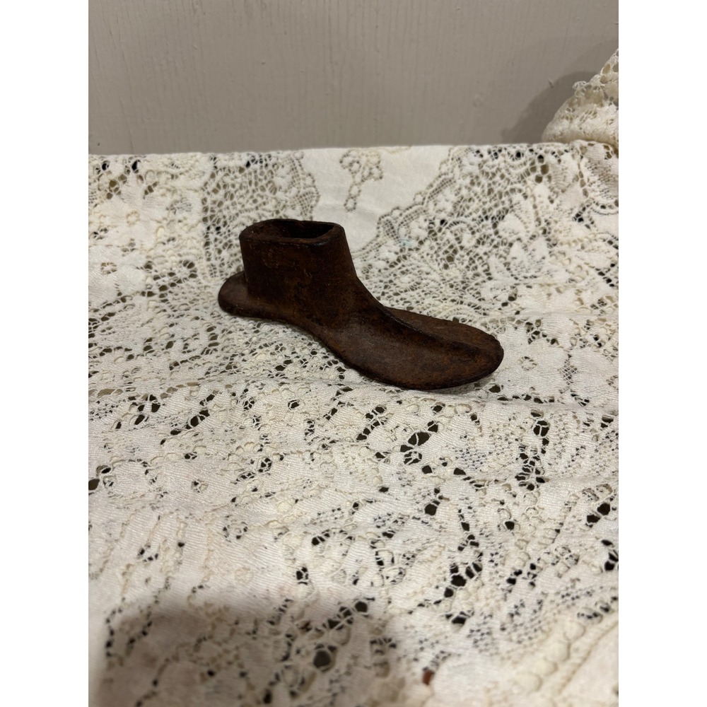 Antique Cast Iron Cobbler Shoe Mold Rustic Industrial Farmhouse Decor Brown
